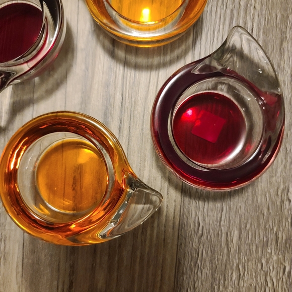 Partylite P8918 Set of 4 Groovy Tealight Holder Set 2 Red & 2 Orange NIB - Picture 3 of 5